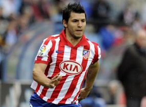 Aguero Kepincut Chelsea