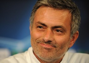 Komentari Rute Barca, Mou Singgung Bergkamp