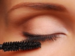 Memaksimalkan efek maskara