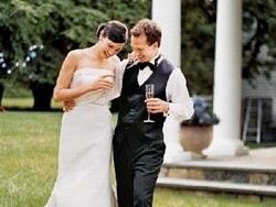 Hadiah yang Sesuai dengan Karakter Mempelai