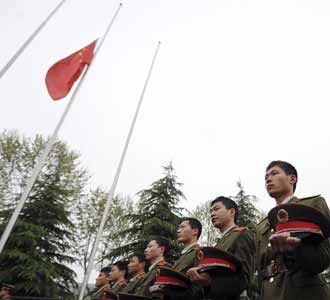 China Berkabung Nasional