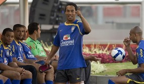 Yakin Dipanggil, Dinho Janji Bawa Brasil Juara