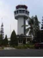 Warga Gunting Pagar Bandara, Timbun Parit, Hingga Todongkan Golok