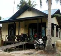 Balada Mantri di Pedalaman Kalimantan
