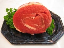 Merebus Daging Berlemak