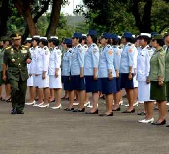 Apel Bersama Wanita TNI 