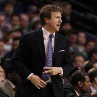 Brooks Pelatih Terbaik NBA