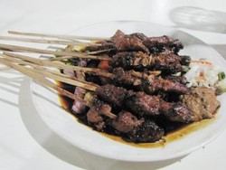 Ketagihan Sate Kambing Batibul Pak Wahab
