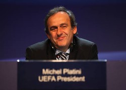 Platini: Prancis Takkan Jadi Juara