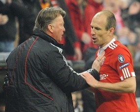 Sesali Reaksi, Robben Minta Maaf