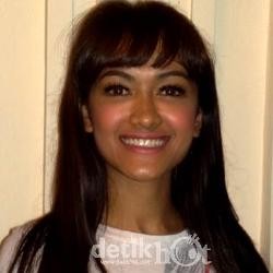 Meninggalkan Pacitan, Julia Perez Diteriaki Warga