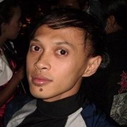 Kecelakaan Motor, Yton Club Eighties Operasi Tulang