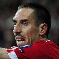 Van Gaal Tetap Mainkan Ribery
