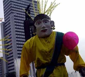 Ondel-ondel Meriahkan Car Free Day