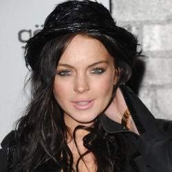 Lindsay Lohan Dituduh Mencuri Jam Rolex 