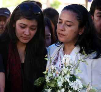 Duka Naysila & Lidya Kandou