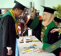 Wagub Jabar Diwisuda di UMJ