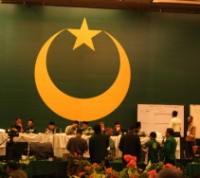 Muktamirin Bersitegang dengan Brigade Hizbullah 