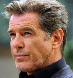Pierce Brosnan: James Bond Bisa Membunuhku