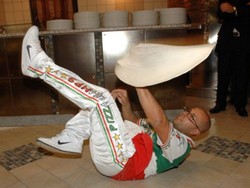 Dicari : Penggila Pizza Sejati!!!