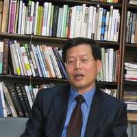  Penulis Tuding Samsung Lakukan Kejahatan 