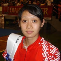 Maria Febe Tak Bisa Lepas dari Laptop