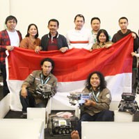 Unikom Pertahankan Gelar Juara di Kompetisi Robot Internasional