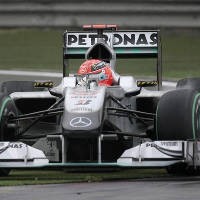 Mercedes Ganti Mobil Schumi di Spanyol
