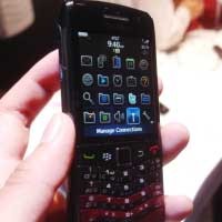 Ini Dia, BlackBerry Terkecil di Dunia!