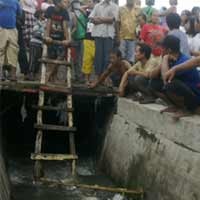 Hujan, Bocah Dua Tahun Hanyut di Selokan Air