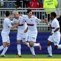 Bersandar Keangkeran Gerland