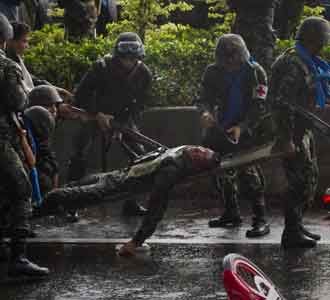 Rusuh Thailand, 1 Tentara Tewas