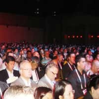 RIM Kejar 100 Juta Pengguna BlackBerry