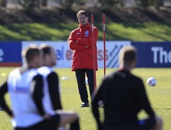 Bersama Inggris, Capello Bisa Sukses