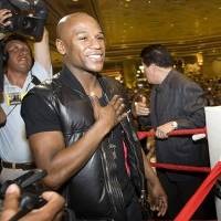 Mayweather Terus Berkoar