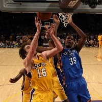 Lakers Ungguli Thunder 3-2