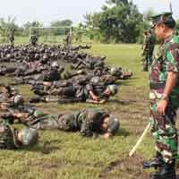 680 Calon Tamtama TNI AL Digembleng di Kawah Candradimuka