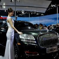 Geely GE Tinggalkan Rolls-Royce Phantom
