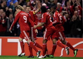 Malamnya Para Pahlawan Anfield