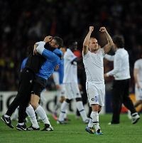 Mou: Sambutlah Para Pahlawanmu, Interisti!