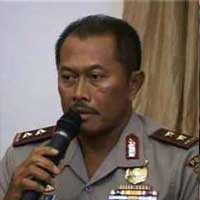 Polri Siap Telanjang Lewat Facebook dan Twitter