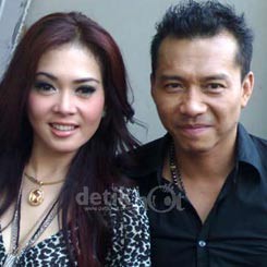 Syahrini: Mas Anang Jarang Mandi