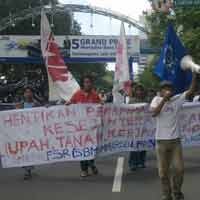 Dukung Aksi Buruh, Puluhan Mahasiswa Turun ke Jalan