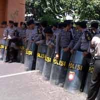 Jalan Pahlawan Ditutup Total, Semua Kendaraan Dialihkan