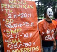 Demo Menggugat Pendidikan Nasional