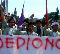 Demo Menolak Boediono di UGM