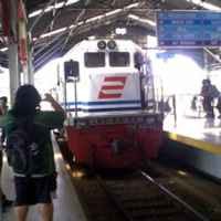 KA Dirusak Bobotoh Purwakarta, Kerugian Ditaksir Rp 30 Juta