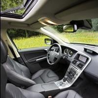 Naik Mobil Volvo Alergi Hilang?