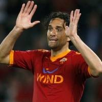 Toni Ingin Terus di Roma