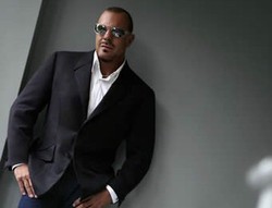 Thierry Mugler Berhenti Merancang Akibat Narsisme